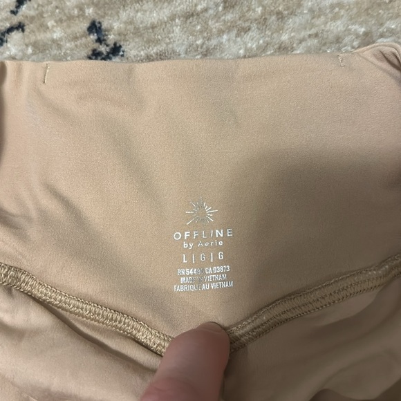 OFFLINE By Aerie Real Me Flowy Short L - Picture 2 of 8